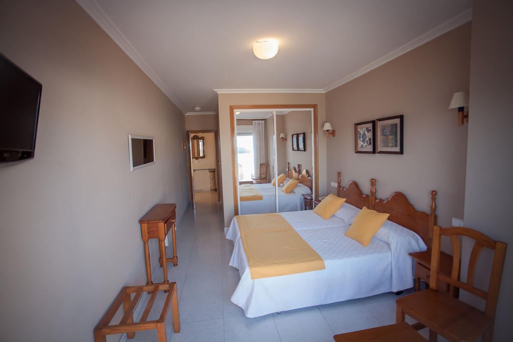 Hotel Martin Esperanza Portonovo Chambre photo